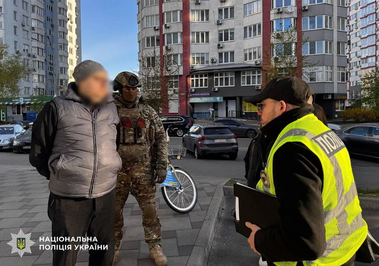 У Києві викрили схему незаконної легалізації іноземців, в тому числі росіян