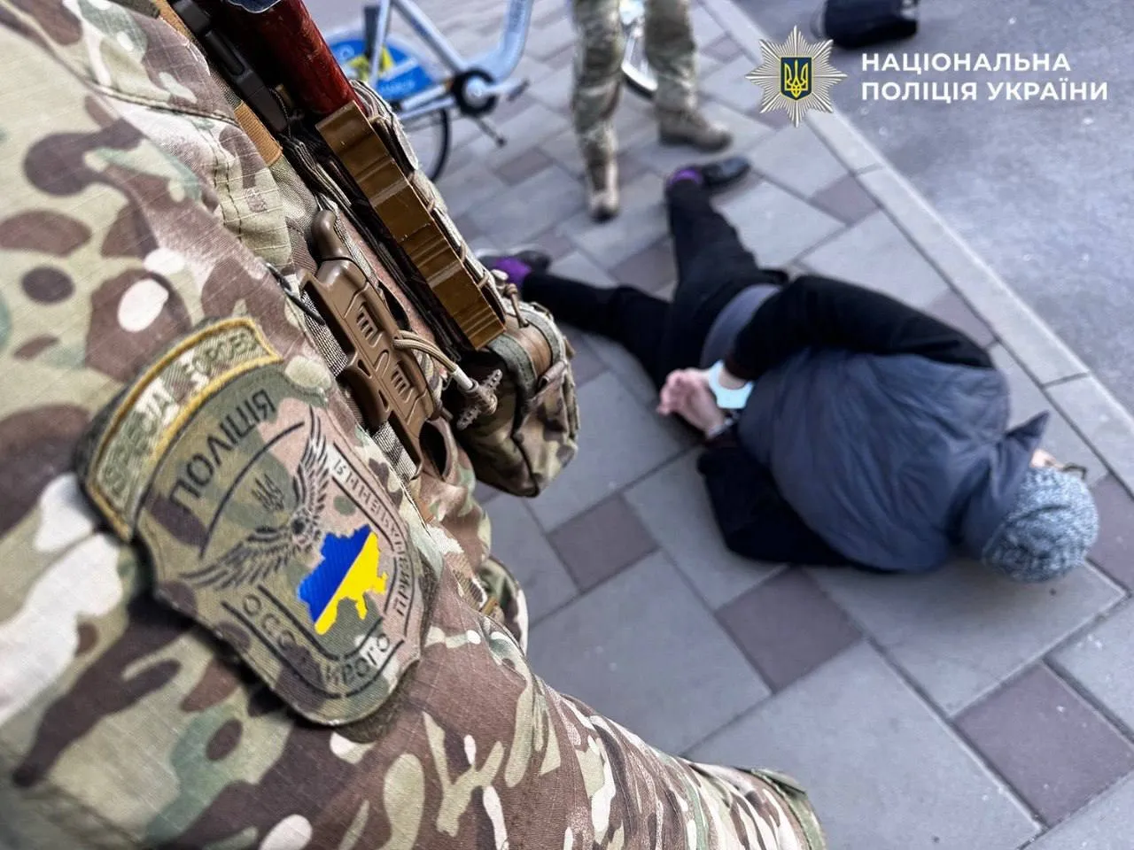 У Києві викрили схему незаконної легалізації іноземців, в тому числі росіян