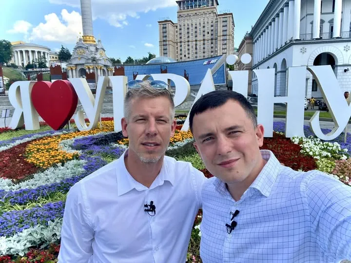 An archive photo of Péter Mádár with an MP from Zakarpattia has surfaced online
