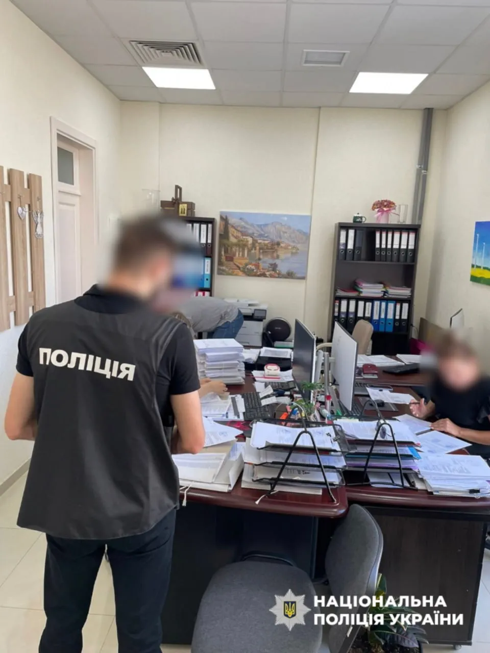 The National Police have uncovered a group of individuals who were ‘abducting’ soldiers from their units for $15,000