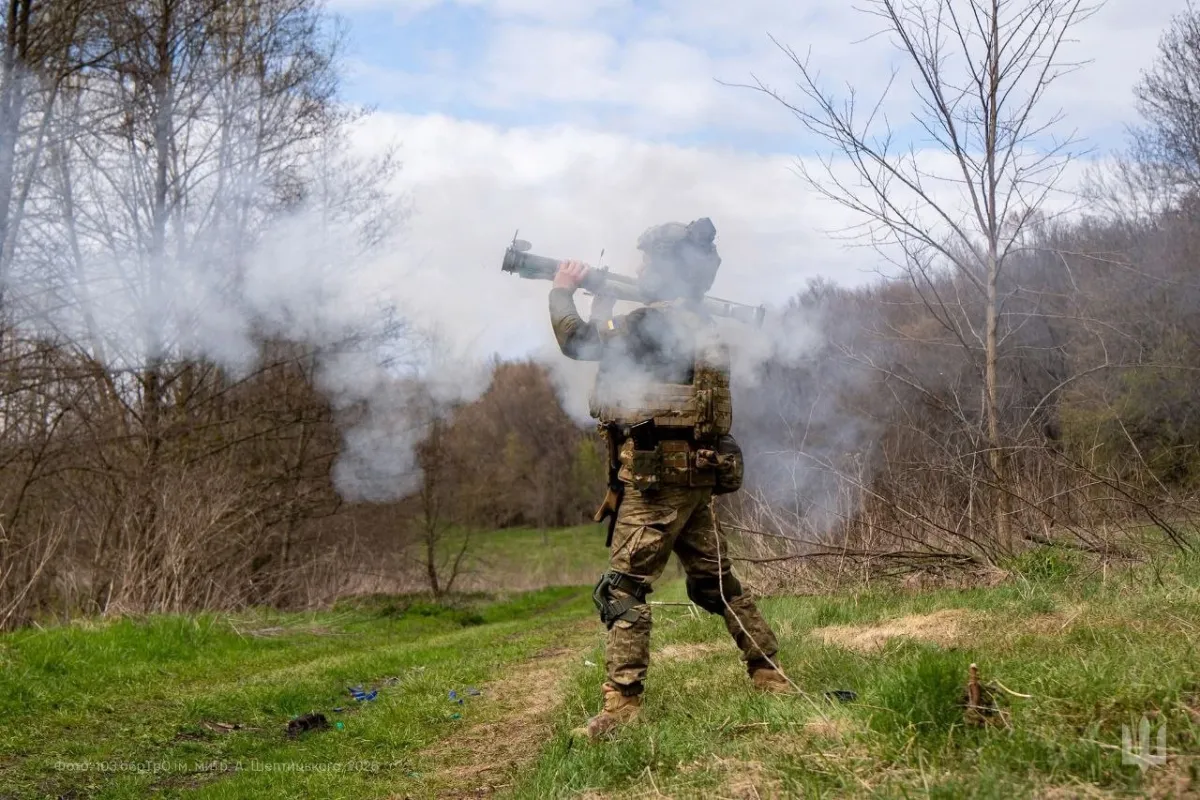 The Russian army has lost more than 1,000 troops in the war against Ukraine, according to the General Staff 
