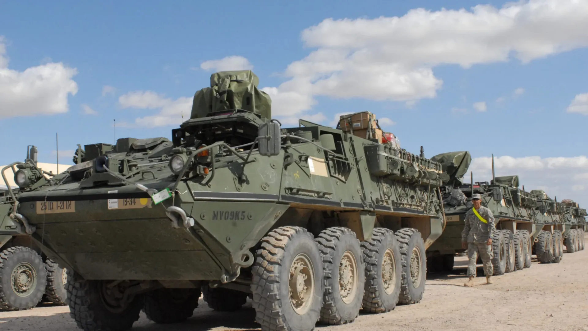 США пропонують Польщі 250 бронетранспортерів Stryker за $1