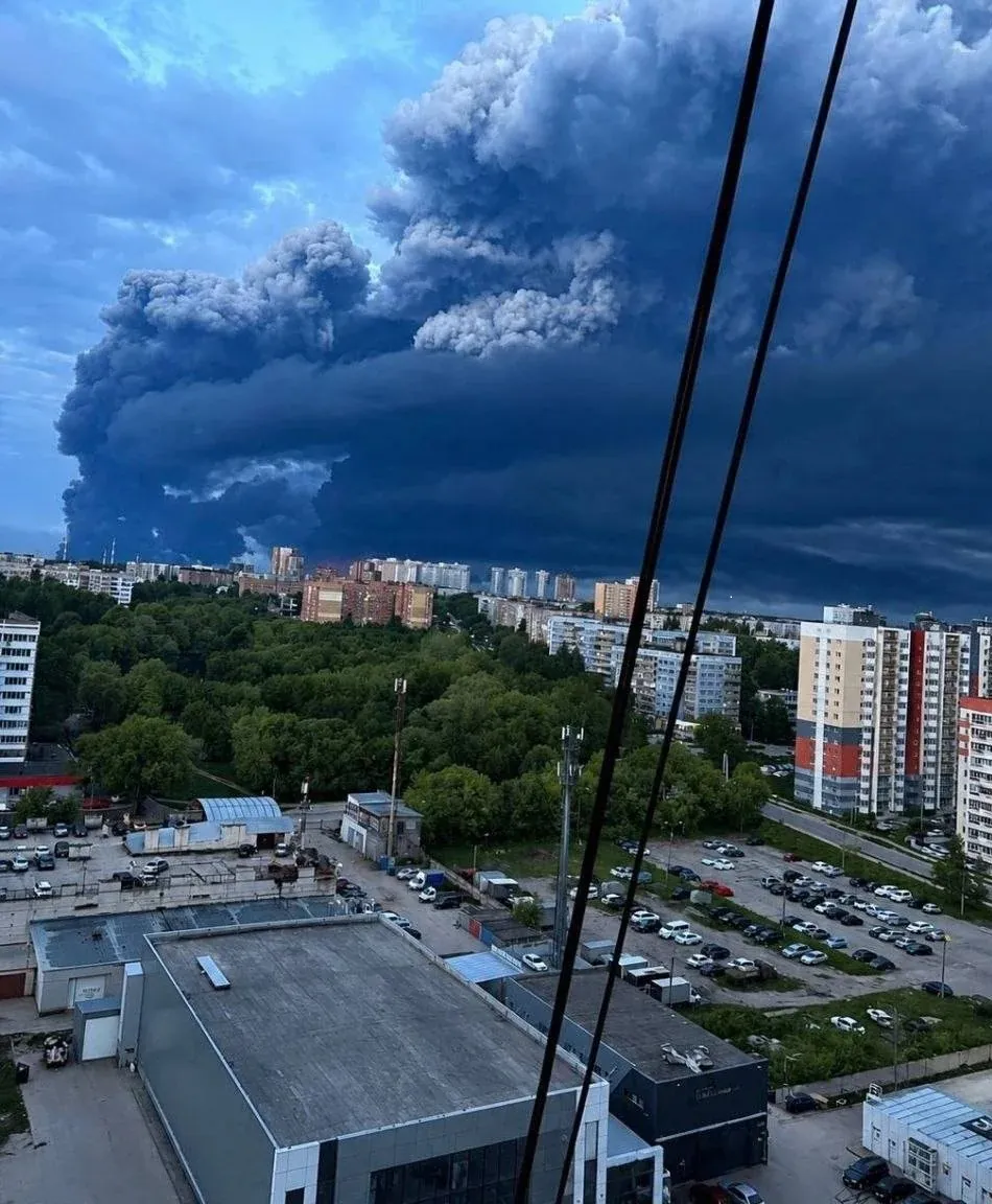Following a drone attack, the Ryazan oil refinery in Russia has suspended operations