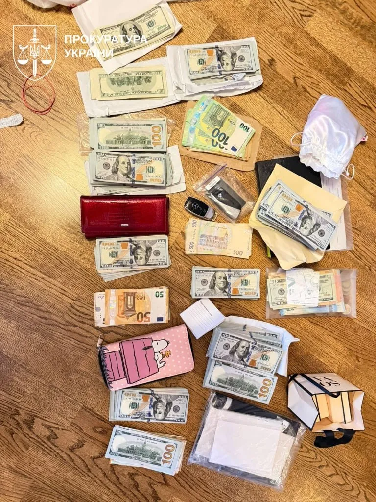 Luxury cars, weapons and over 22 million hryvnias in cash have been seized from National Police officials