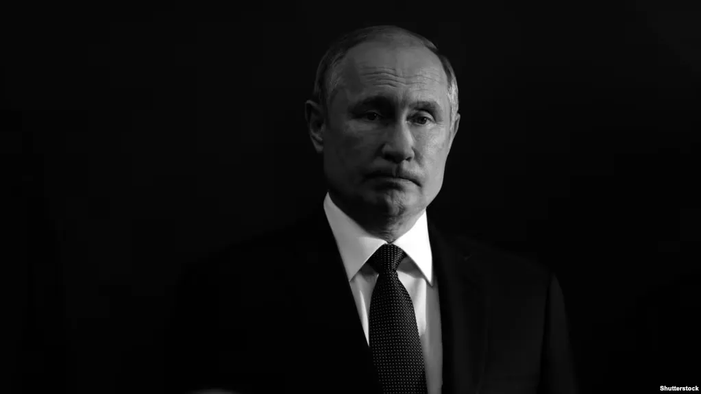 Росія програє війну проти України одразу за трьома напрямками