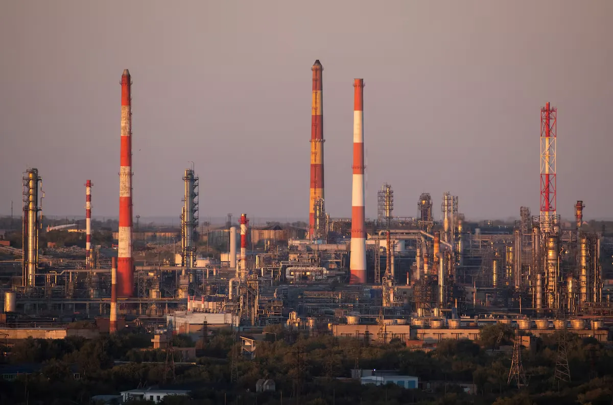 Доходи Росії від нафти і газу у травні можуть зрости на 39% через війну в Ірані