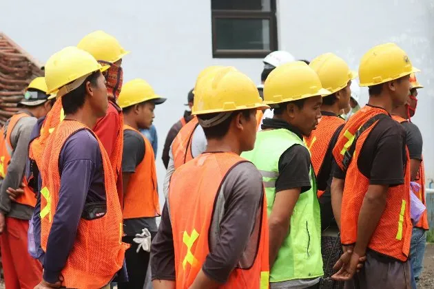 The Migration Service has denied claims of a mass influx of migrant workers from Asia and Africa into Ukraine