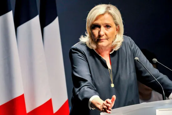 Le Pen wants to withdraw France from NATO’s military structure