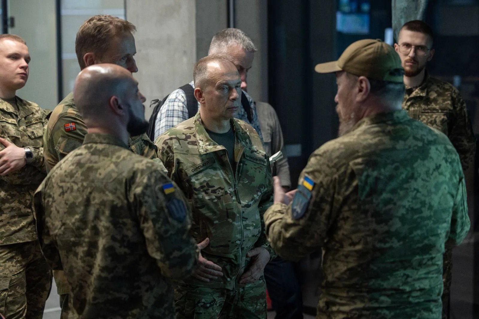 Syrsky, together with the Norwegian Chief of Defence, visited combat units in southern Ukraine