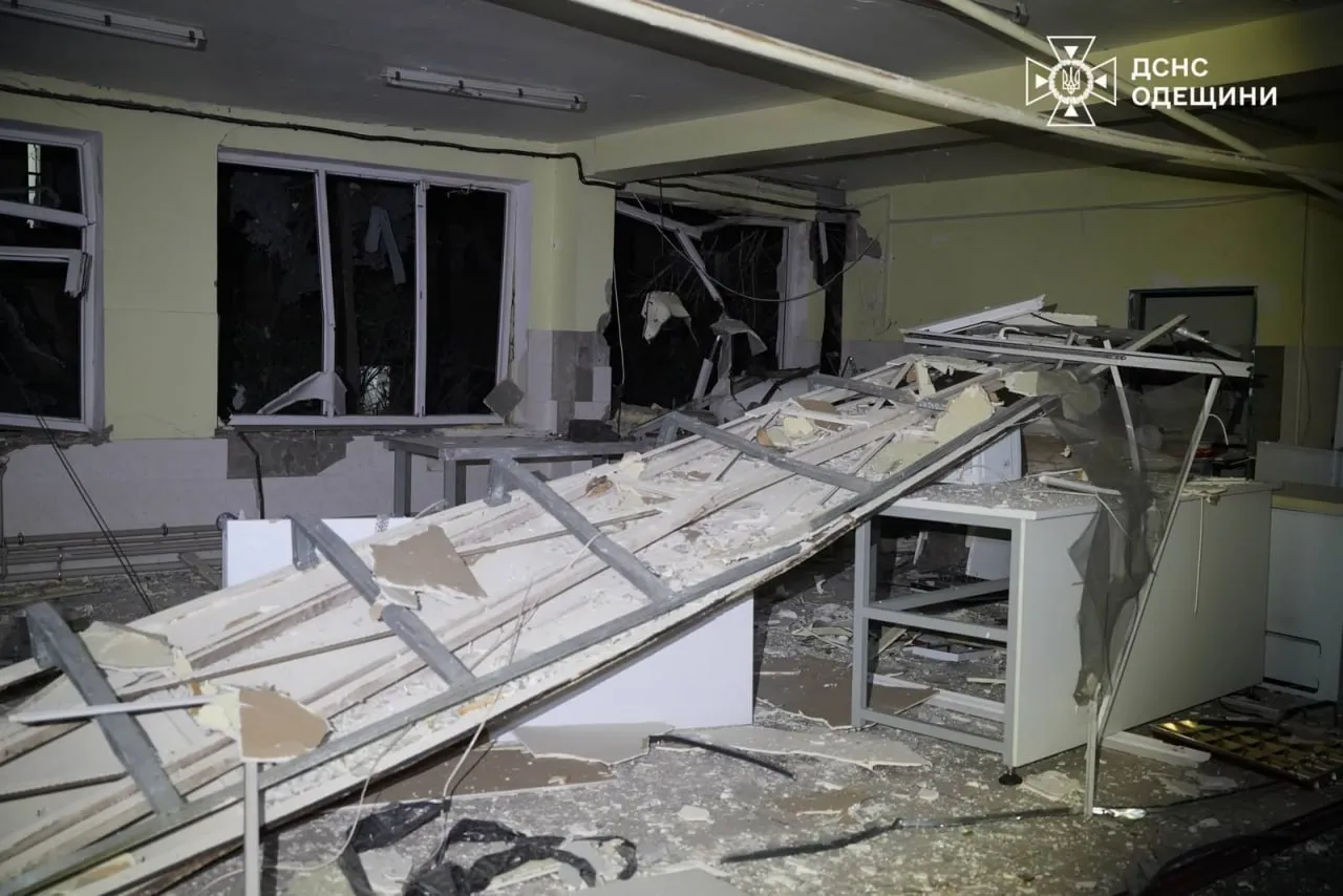 Russian troops have attacked a number of regions in Ukraine over the past 24 hours; there have been fatalities and dozens of people have been injured