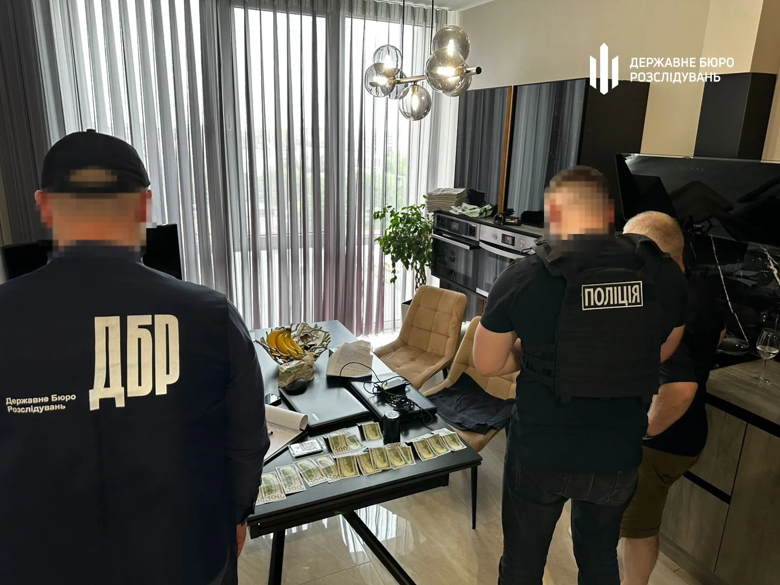 The State Bureau of Investigation has exposed a lawyer for demanding $9,000 to have a case involving a special forces soldier closed and to have him removed from the wanted list  