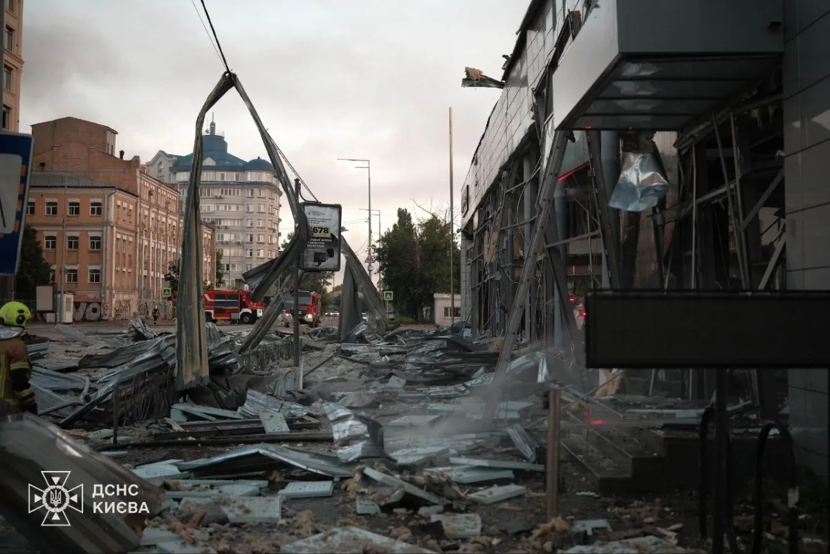 Seven streets in Kyiv have been closed following shelling: the list