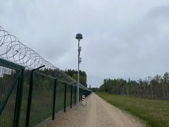 Естонія розгортає систему моніторингу дронів уздовж кордону з Росією