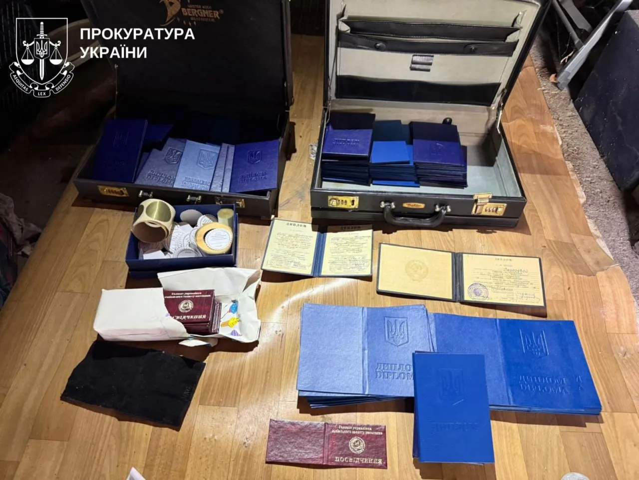 A network involved in the production and sale of forged documents has been uncovered in the Kyiv region