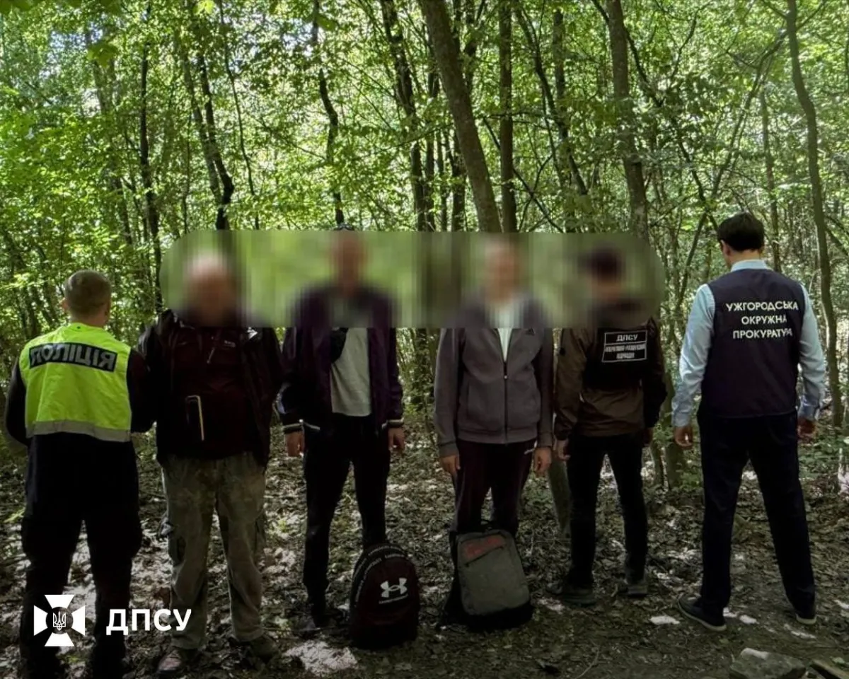 A network smuggling men to Slovakia for $26,500 has been uncovered in Zakarpattia