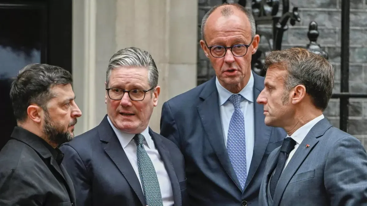 Germany, France and the United Kingdom are discussing the possibility of talks between Ukraine and Russia
