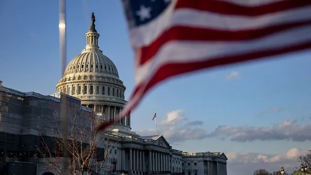 Палата представників США підтримала допомогу Україні та нові санкції проти Росії