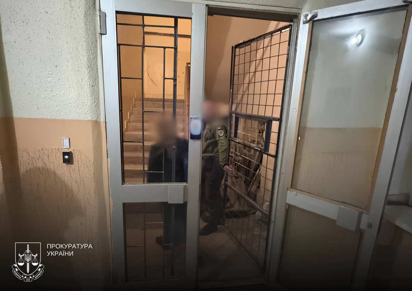 На Закарпатті трьом посадовцям ТЦК повідомили про підозру через незаконне утримання людей та жорстоке поводження