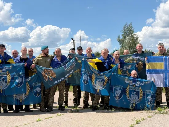 В Україну з російського полону повернулись ще 185 військових