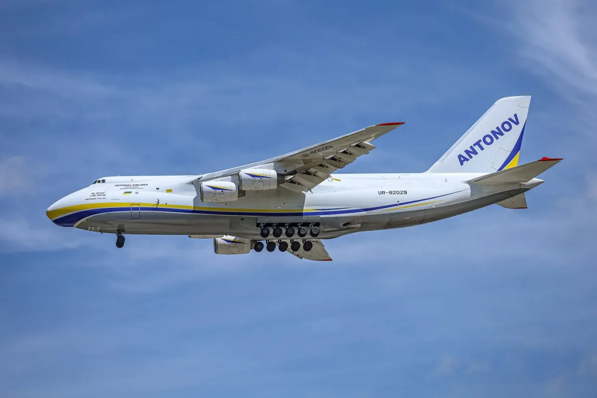Український Ан-124 «Руслан» здійснив посадку в Будапешті
