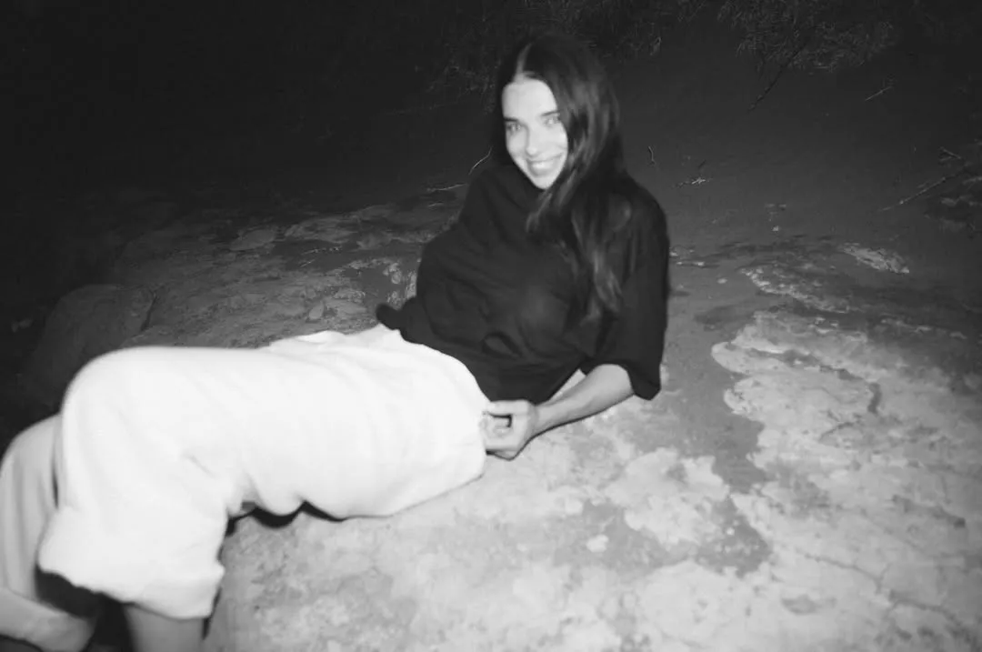 Kateryna Usyk has shared a atmospheric photoshoot taken by the sea