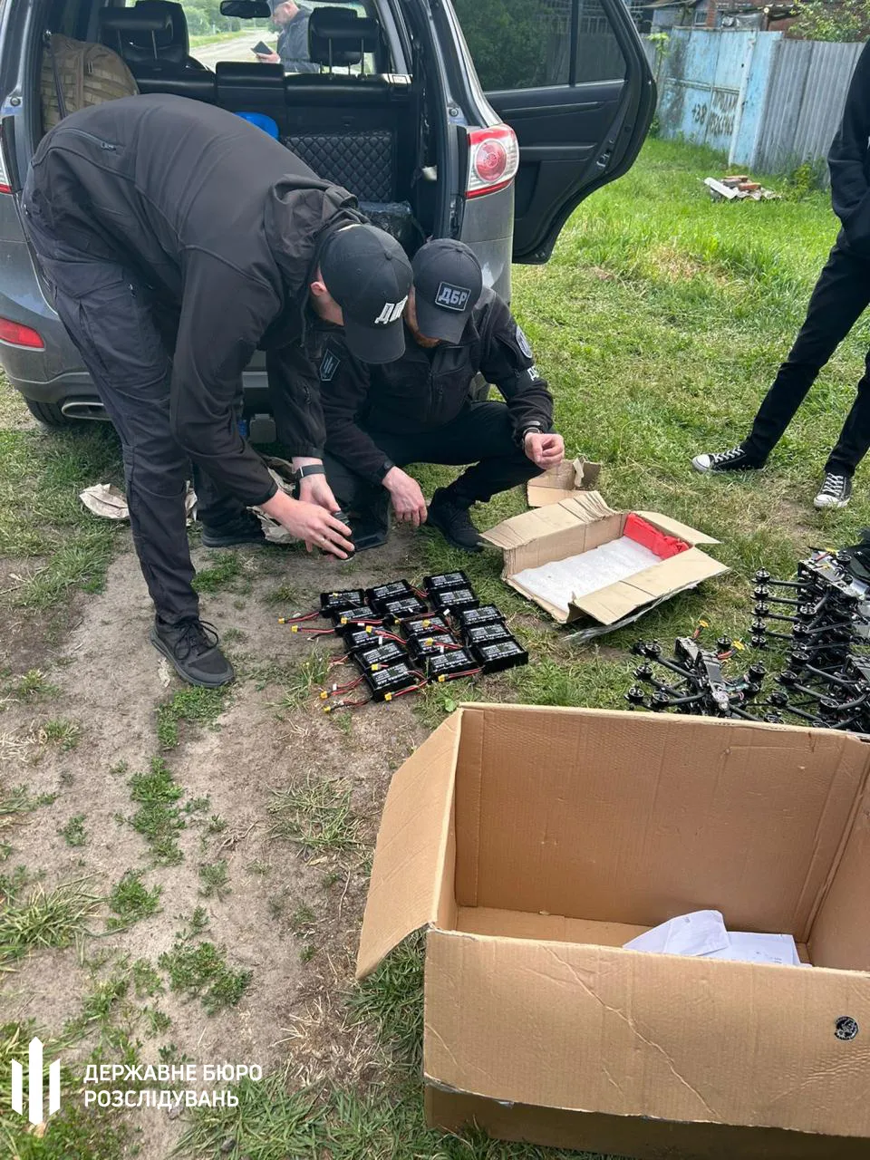 На Донеччині затримали військовослужбовця за підозрою у продажу дронів свого підрозділу (ВІДЕО)