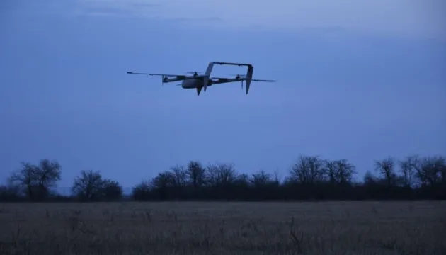 Кремль дозволив великим компаніям самостійно фінансувати захист своїх об’єктів від атак безпілотників — Bloomberg