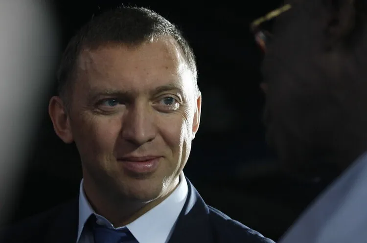 Російський олігарх попередив про ризик втрати 3 млн робочих місць через штучне зміцнення рубля
