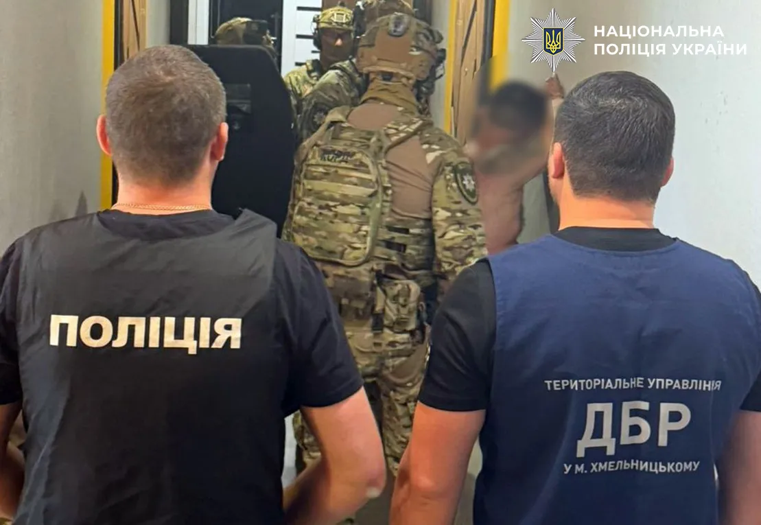 На Хмельниччині викрили канал збуту зброї із зони бойових дій