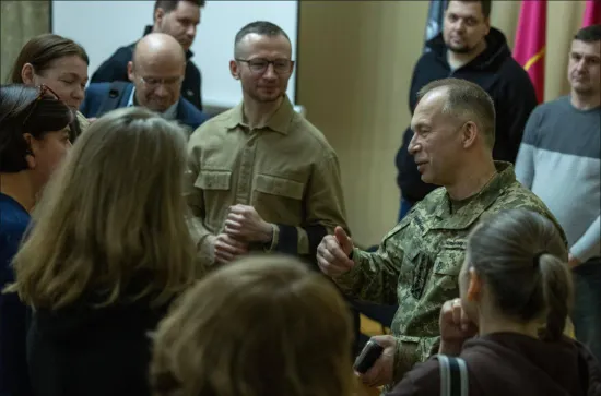 ЗСУ утримують північ Покровська і повернули контроль над 13 км²: Сирський заперечив оточення Мирнограда