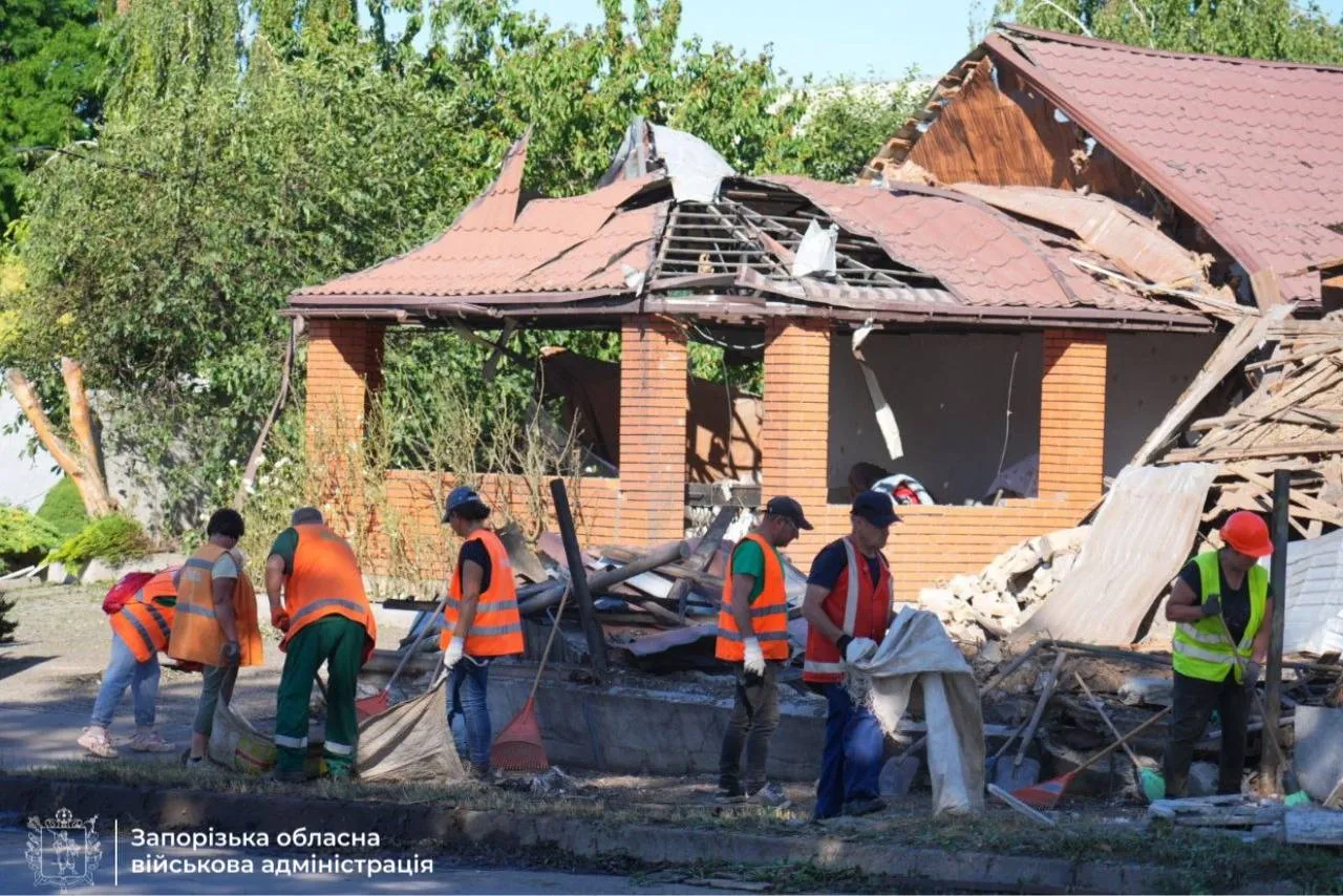 Russia has carried out more than 900 strikes on the Zaporizhzhia region; there have been fatalities and dozens of people have been injured