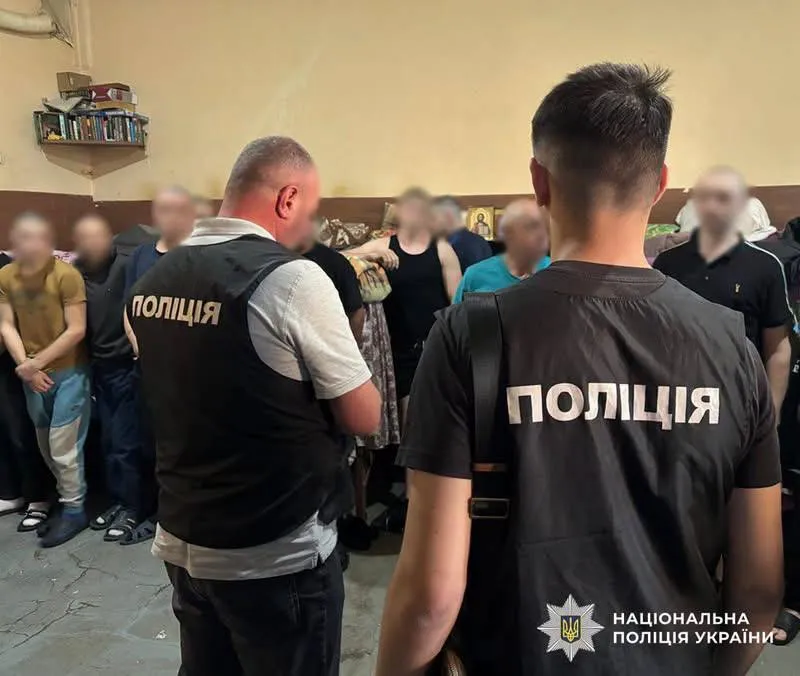 An extortion ring operating in a prison in Zhytomyr and run by prisoners serving life sentences has been uncovered
