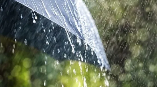 Гроза 22 червня: які області накриють дощі та де буде до +32°