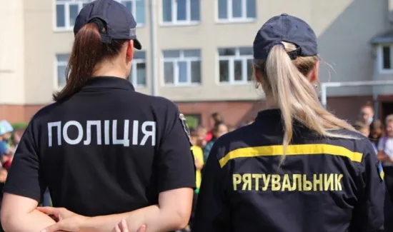 Зарплати поліцейських і рятувальників зростуть: стало відомо, коли