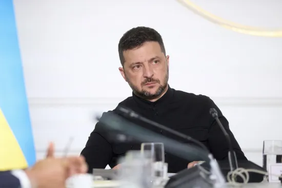 Zelenskyy about peace, territories, elections and support from the West: highlights from a big meeting with journalists