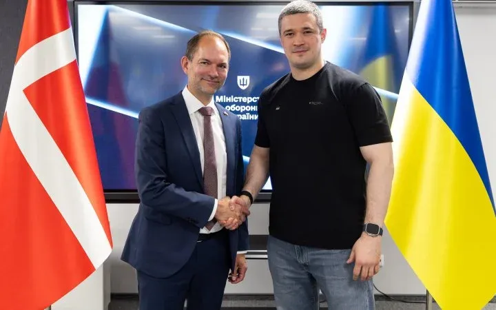 Міністр оборони Данії вперше приїхав до Києва: Україна і Данія готують нові оборонні проєкти