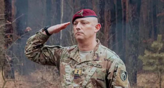 Слідчі перевіряють три версії смерті командира 154 ОМБр, серед них — самогубство