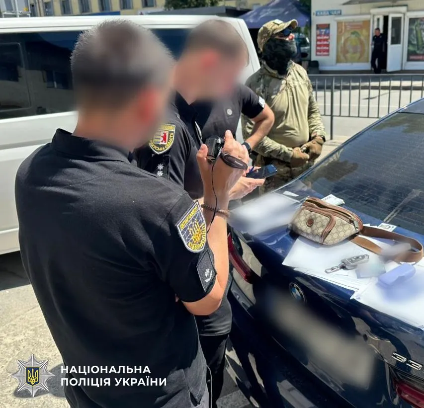У Львові викрили шахрайський call-центр, який ошукав людей на понад 2,7 млн грн