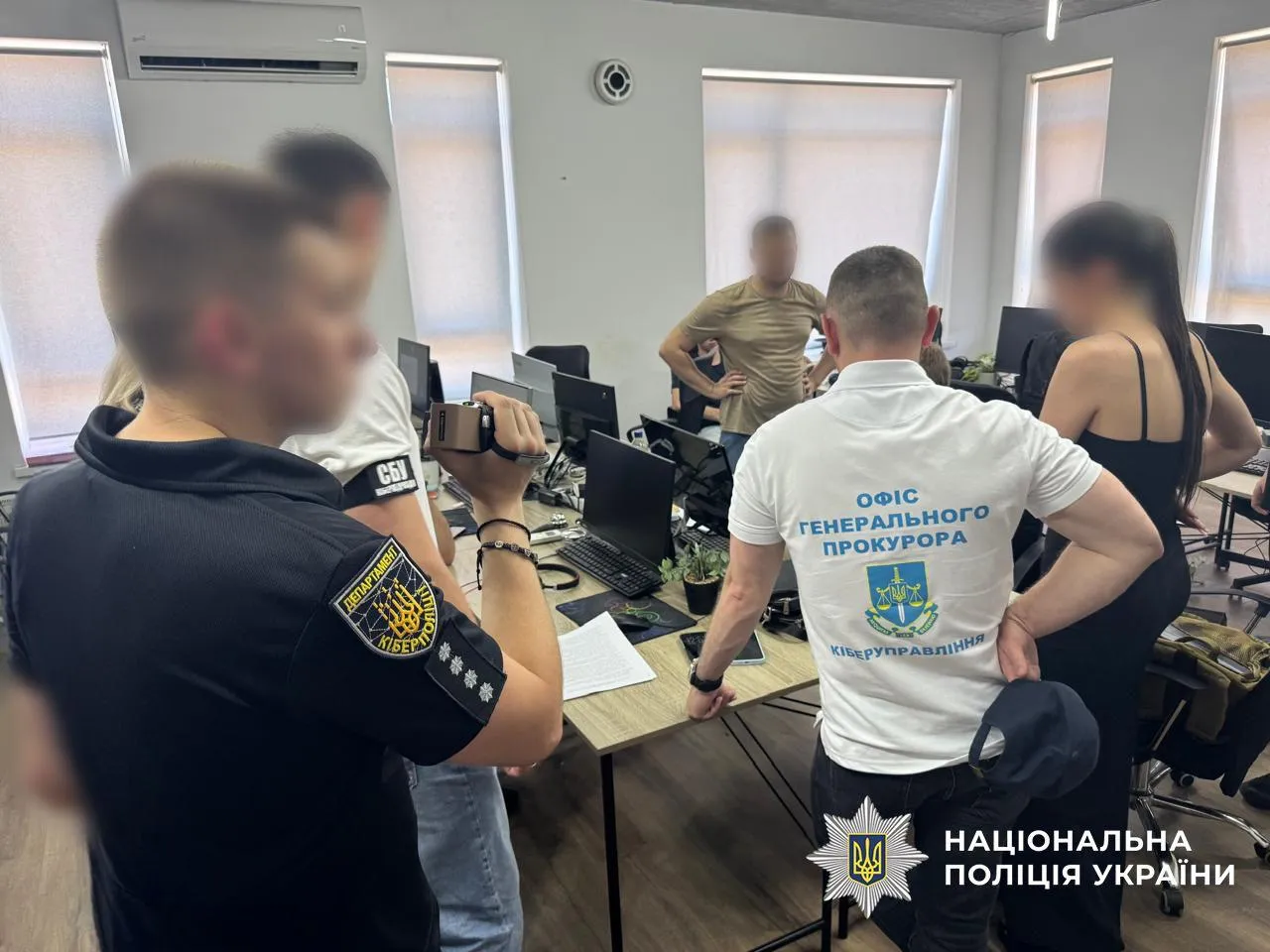 У Львові викрили шахрайський call-центр, який ошукав людей на понад 2,7 млн грн
