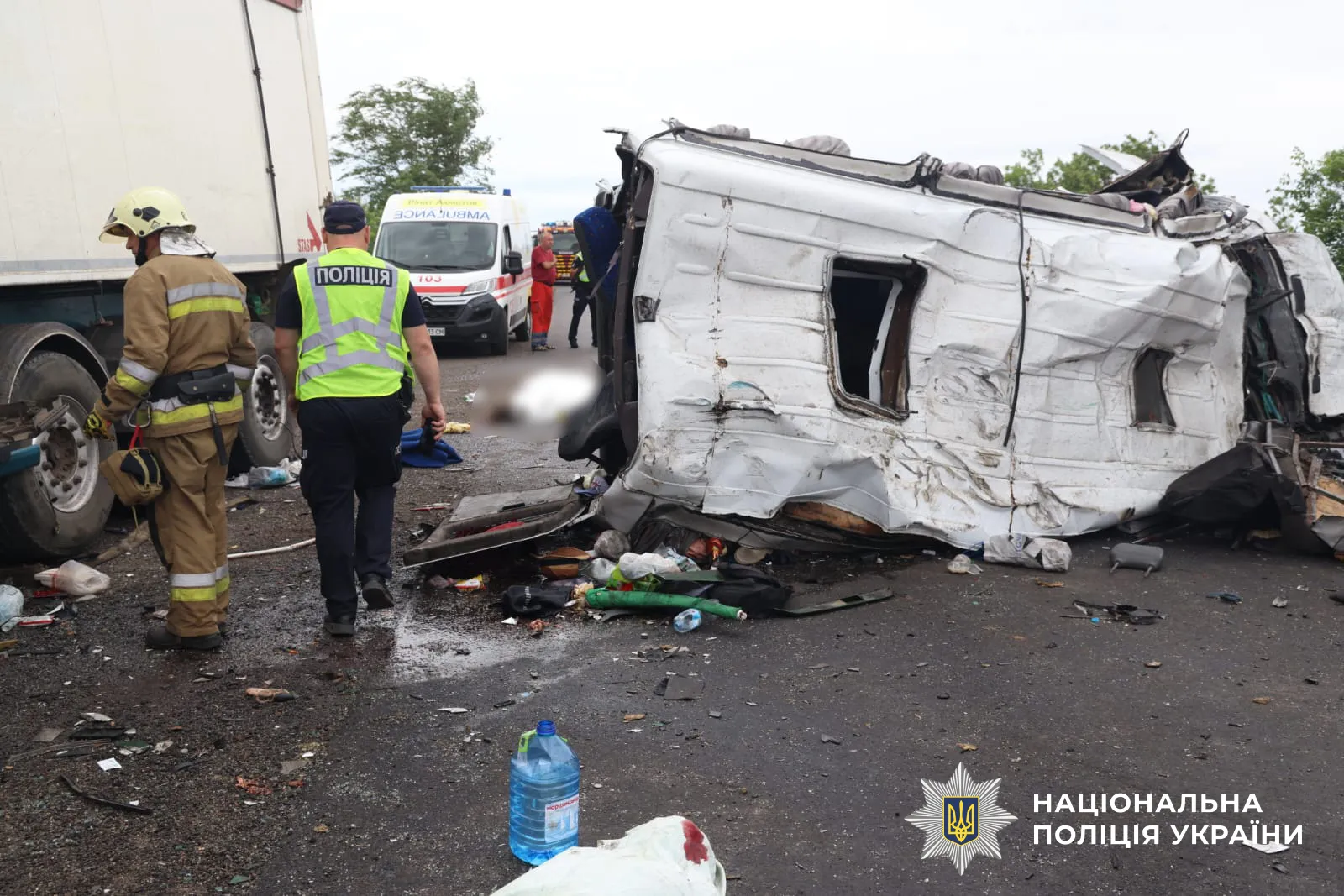 Смертельна ДТП на Миколаївщині: 12 загиблих і шестеро постраждалих