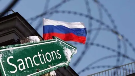 21-й пакет санкцій ЄС проти Росії можуть відкласти до осені: що буде з нафтовою стелею