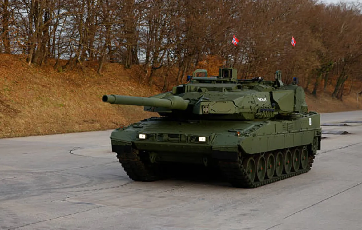 Lithuania signs agreement on assembly of Leopard 2A8 tanks