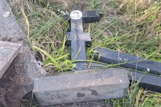 На Харківщині викрали танк-пам'ятник із братської могили