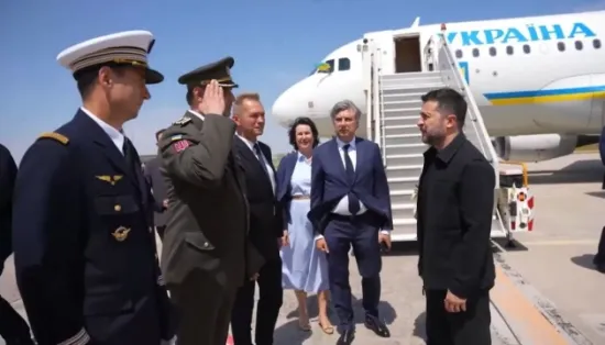 Zelenskyy has arrived in France to take part in a meeting of the Coalition of the Willing (VIDEO)