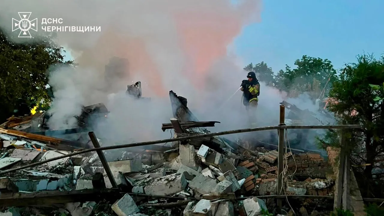 Російські війська атакували дев'ять областей України є загиблі та десятки поранених
