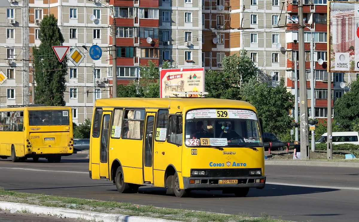 Маршрутки Києва подорожчають з 15 липня, але будуть дешевшими за метро