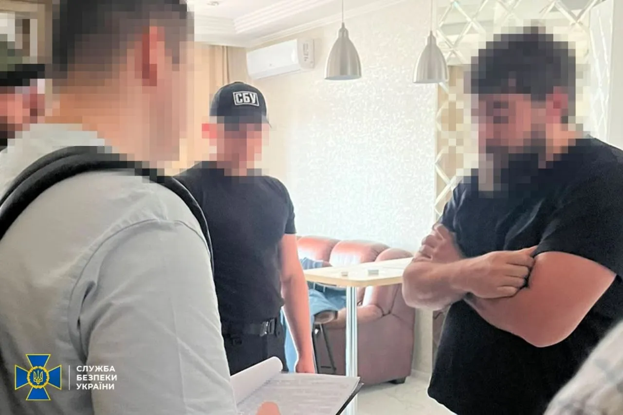 An official at ‘Centrenergo’ and two businessmen are suspected of embezzling 10.4 million hryvnias during procurement for thermal power stations