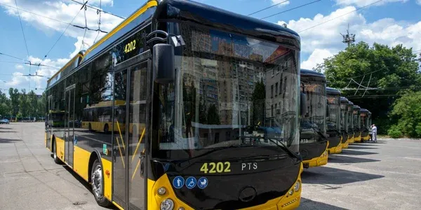 Проїзд у Києві подорожчав до 30 грн: як заощадити та хто має пільги