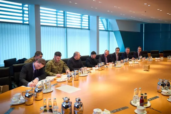 A new round of talks between Zelenskyy and the US delegation starts in Berlin