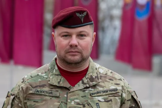 Командувач ДШВ Олег Апостол закликав військових не брати участі в політичних суперечках